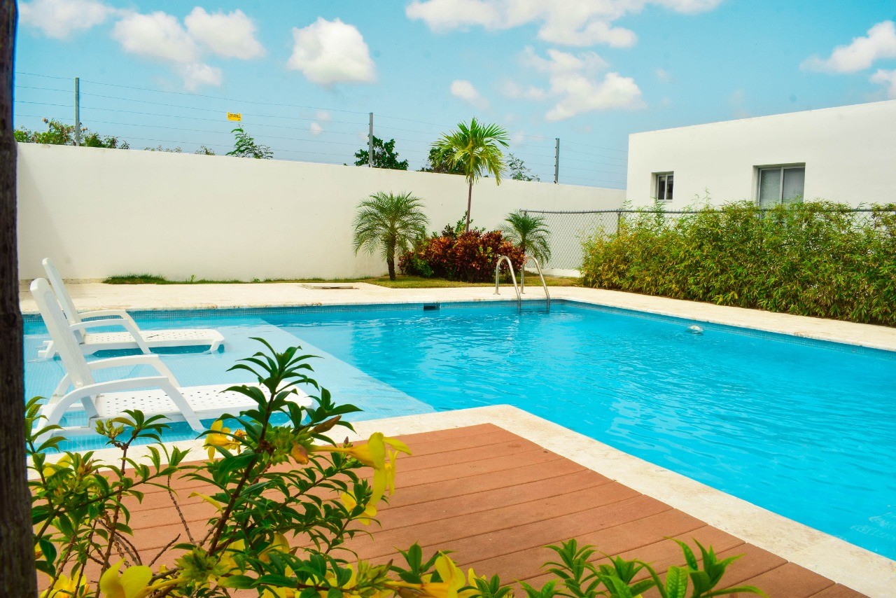 apartamentos - En renta Casa de 3 hab. Sin Muebles , Resid. Privado PuntaCana