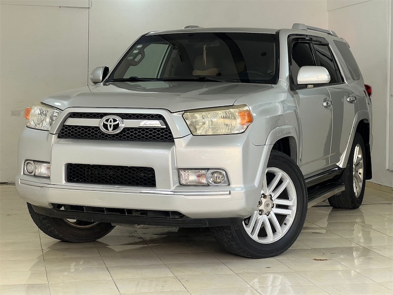 jeepetas y camionetas - TOYOTA 4RUNNER LIMITED AÑO 2011 DELTA COMERCIAL  1