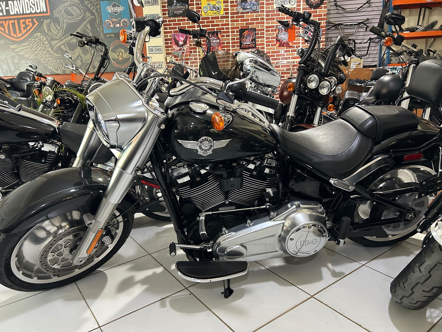 motores y pasolas - Harley Davidson Fat Boy 114 año 2018