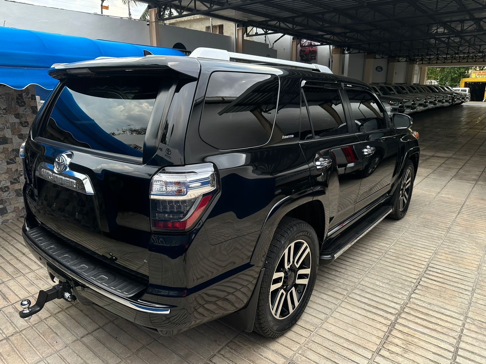 jeepetas y camionetas - 2015 Toyota 4 Runner Limited 4x4 Americana  2