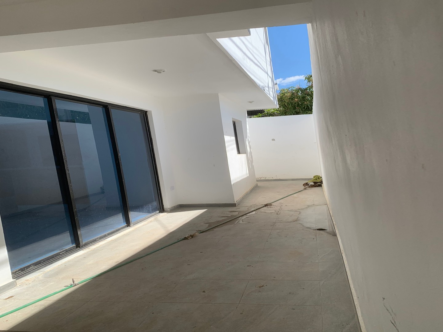 casas - Hermosa y moderna residencia en proyecto cerrados 6