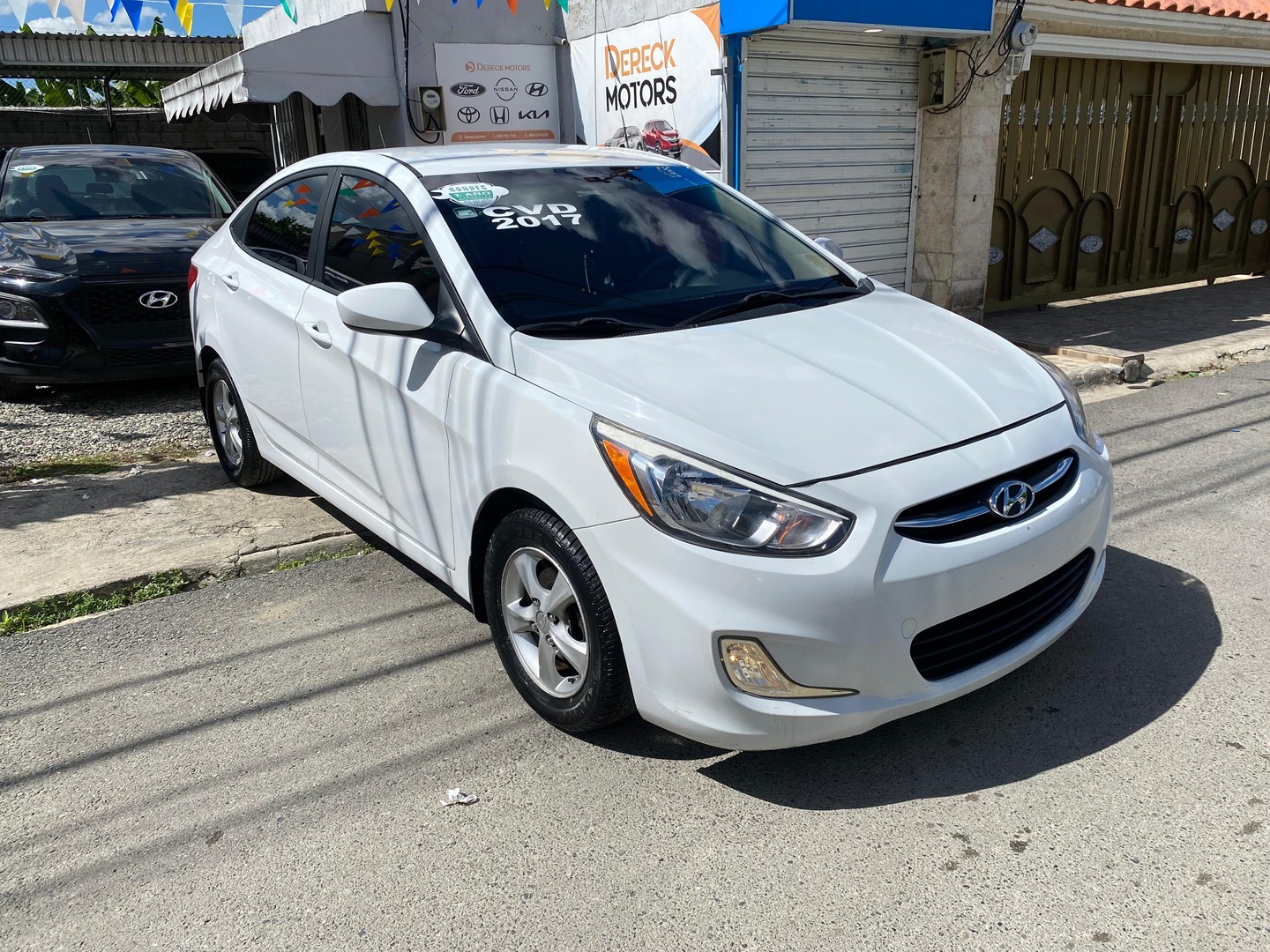 carros - HYUNDAI ACCENT 2017 1