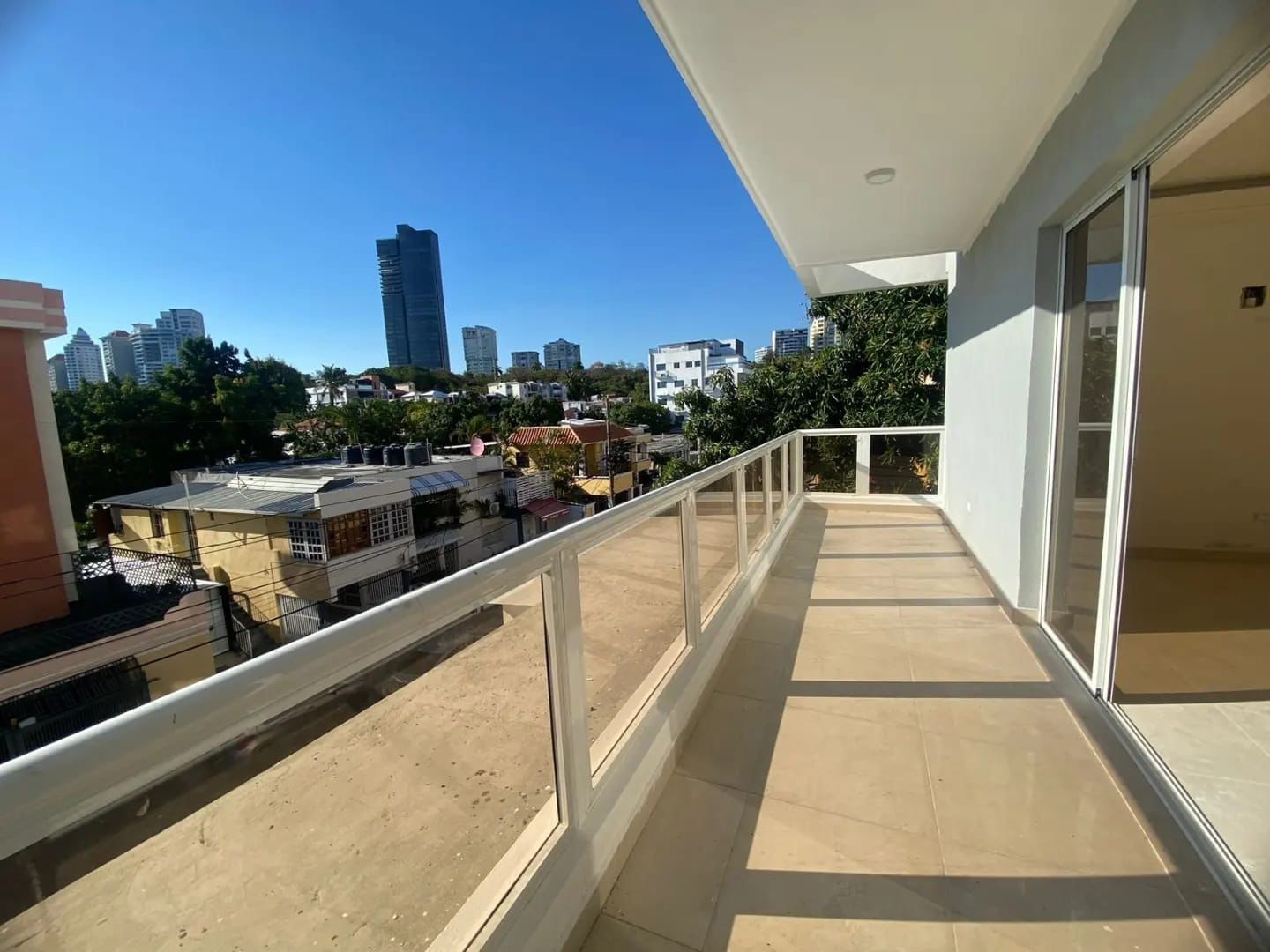 apartamentos - Apartamento 3er  piso  en Buenos Aires del Mirador 
 6