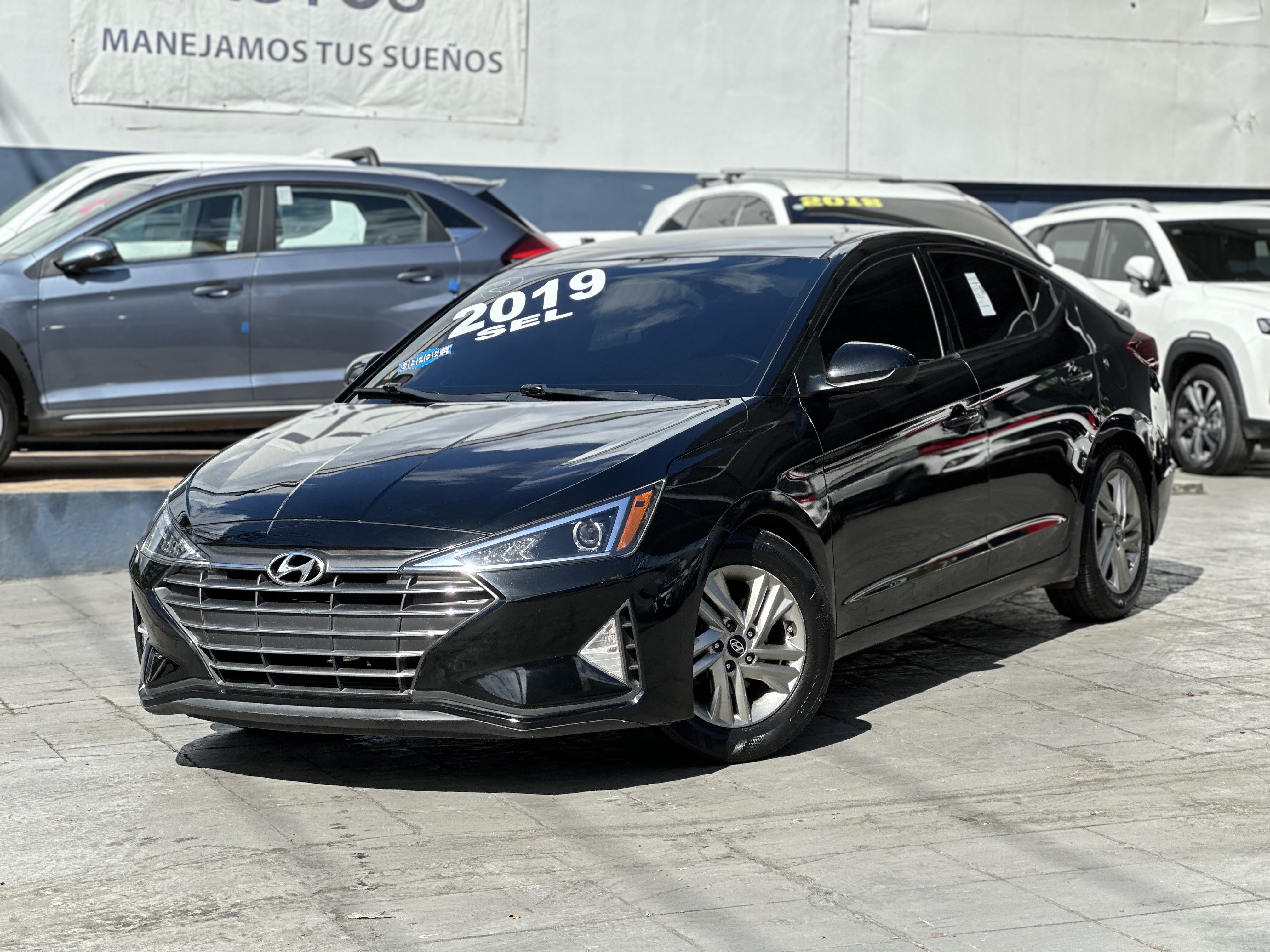 carros - HYUNDAI ELANTREA SEL 2019 1