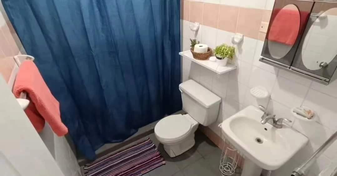 apartamentos - Rento 3er piso atrás de unión médica Santiago  7