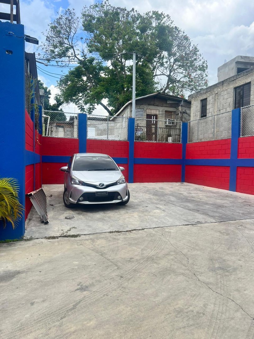 oficinas y locales comerciales - 🔵Alquilo  solar 542 mts para dealer en arroyo hondo viejo 
 2