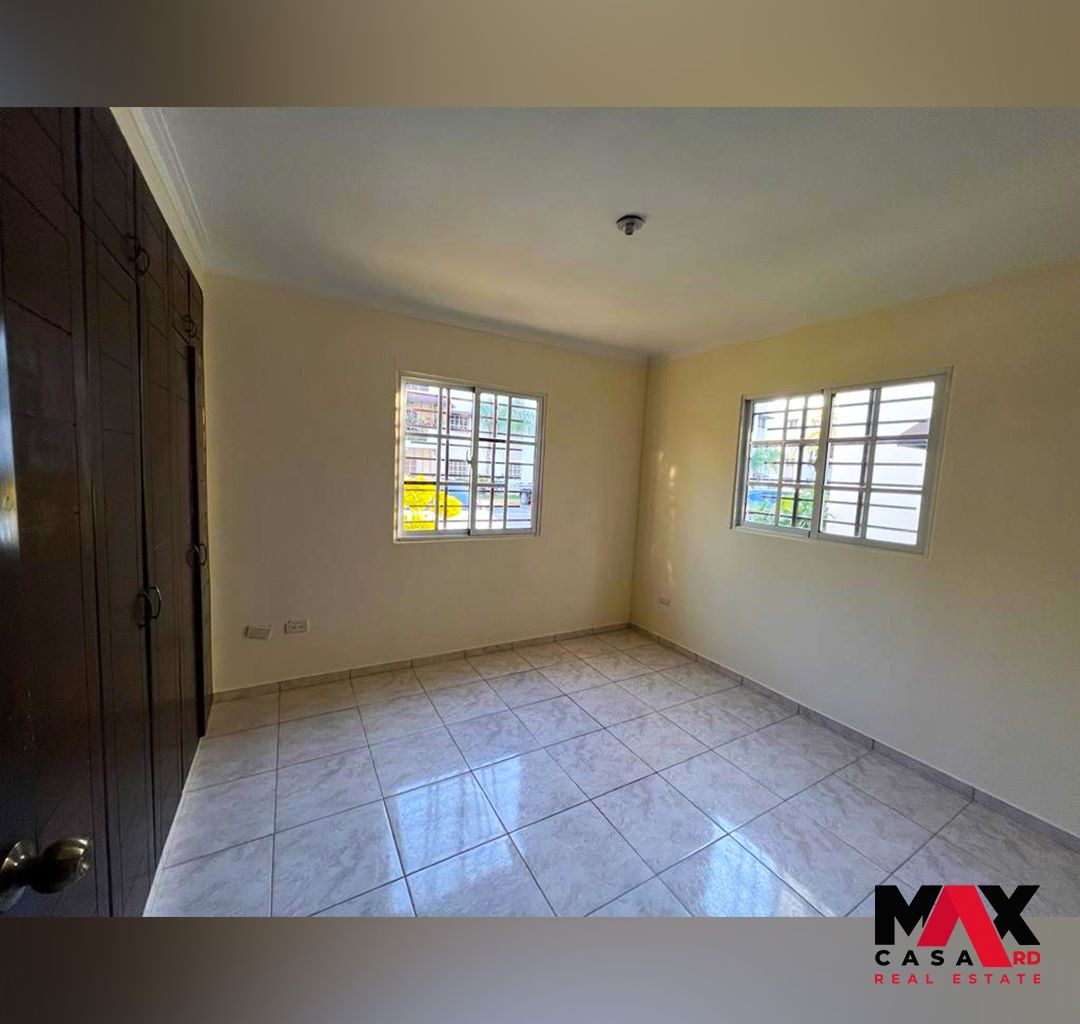 apartamentos - DE OPORTUNIDAD APARTAMENTO DE VENTA UBICADO EN SAN ISIDRO, SANTO DOMINGO ESTE 4