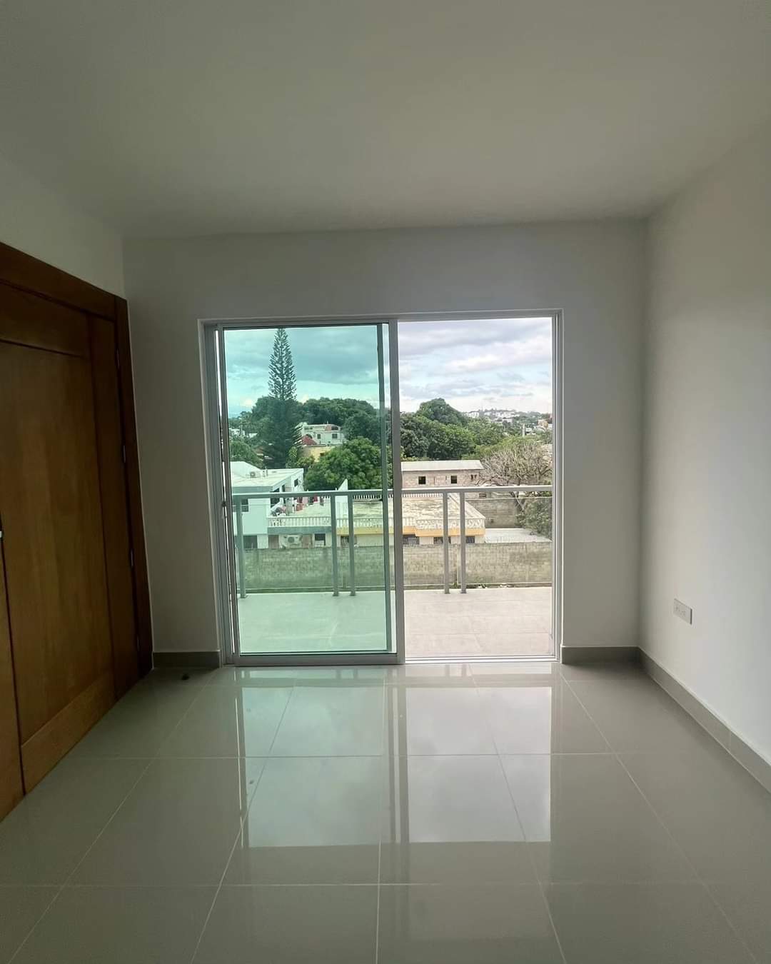 apartamentos - rento 4to piso las terraza a 5 minutos de plaza hache  6