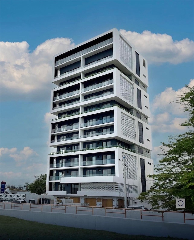 apartamentos - APARTAMENTOS En Exclusiva y Moderna Torre en Rincon Largo Santiago.