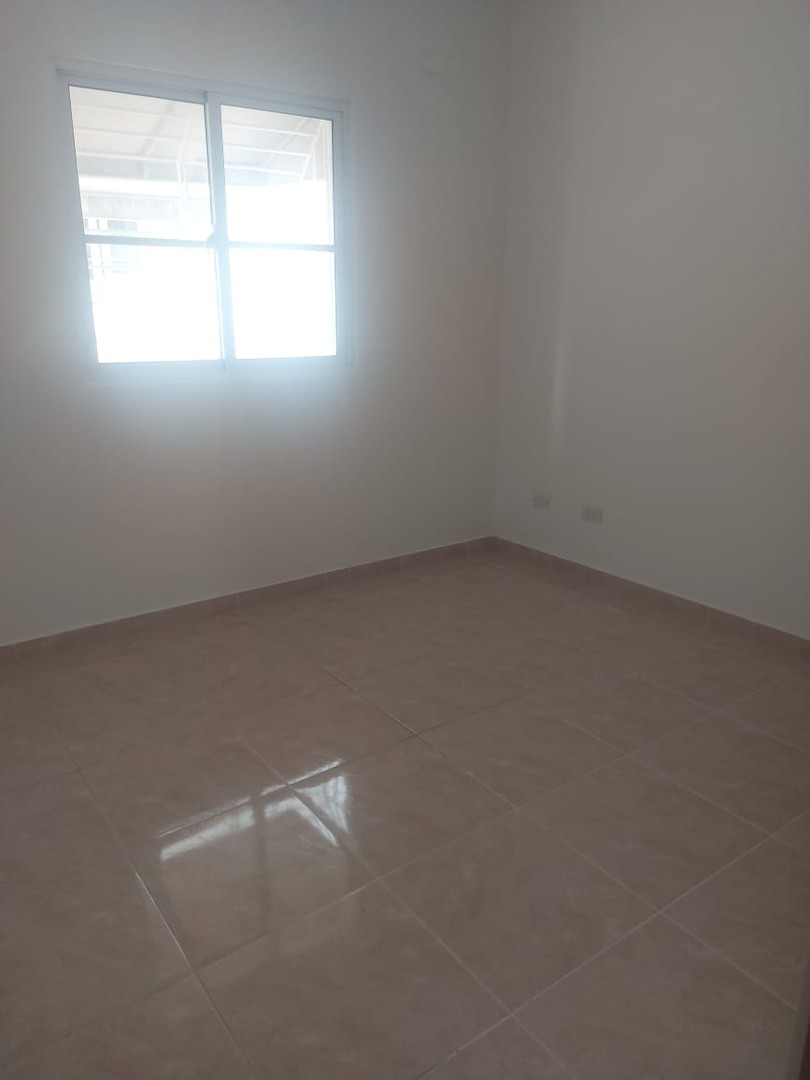 apartamentos - Apartamento 2do. Piso, bien bonito, con aires Aut. San Isidro, M. Este, E. L.  3