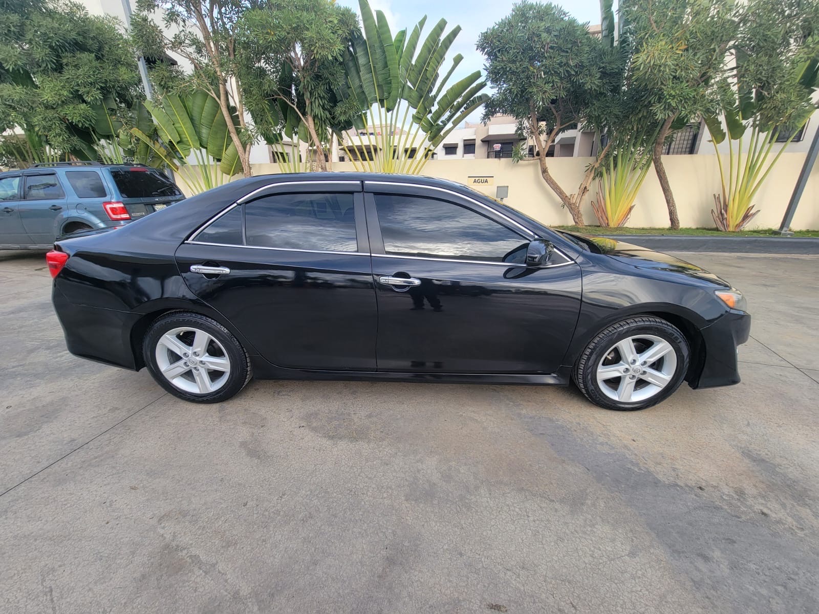 carros - Toyota camry del 2013  ‼️SE VENDE‼️ NEGOCIABLE 4