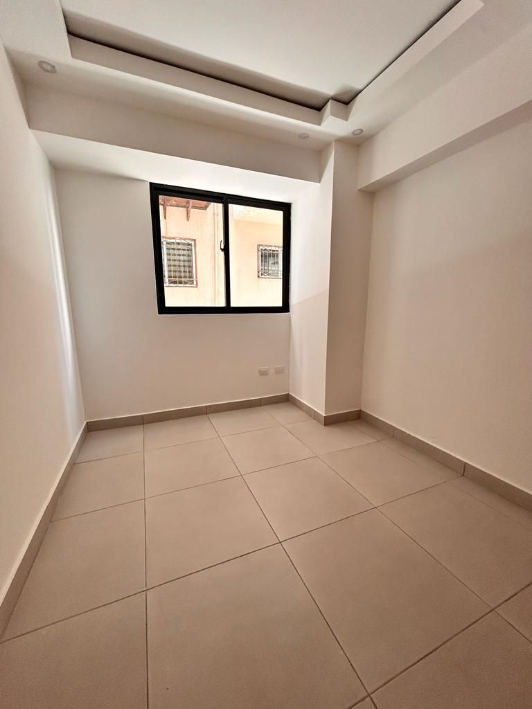 apartamentos -  Apartamento en venta y alquiler Evaristo Morales  2