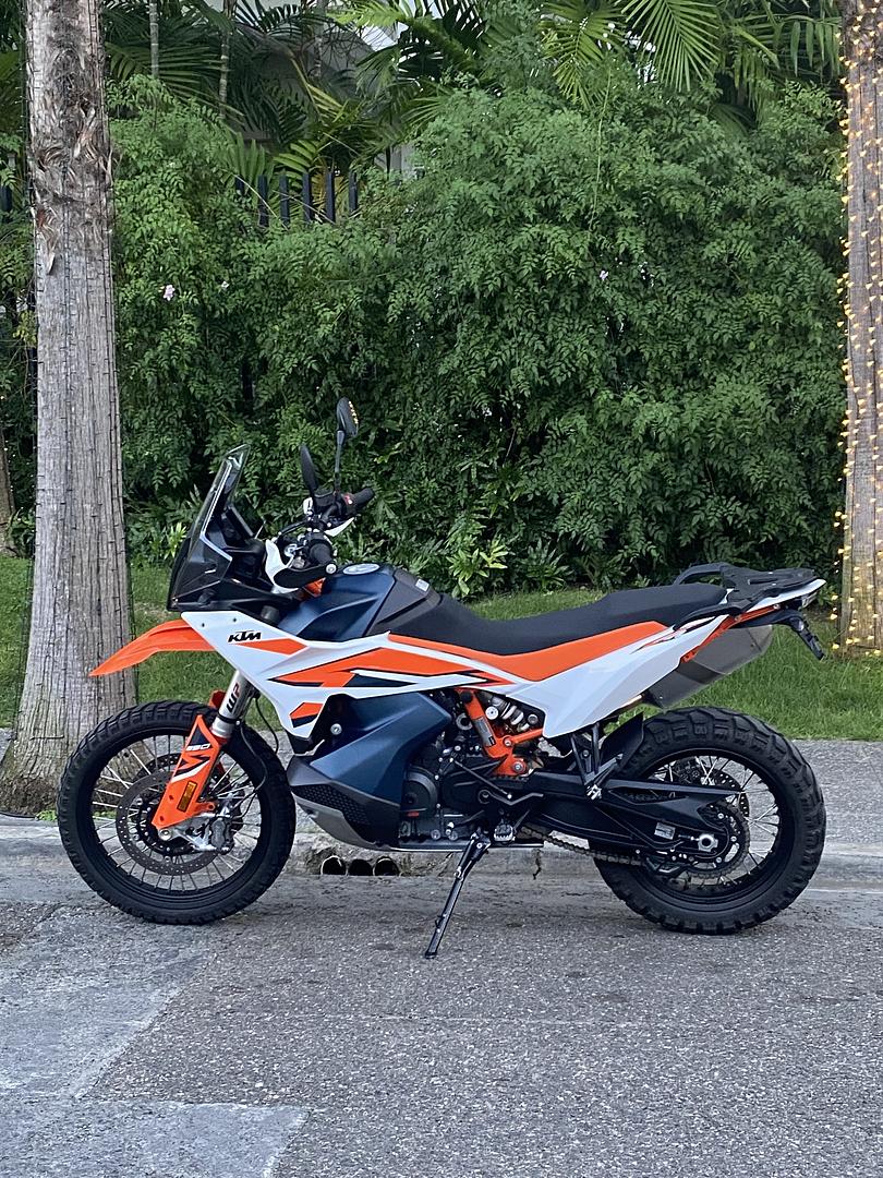 motores y pasolas - KTM 890 Adventure R 2024