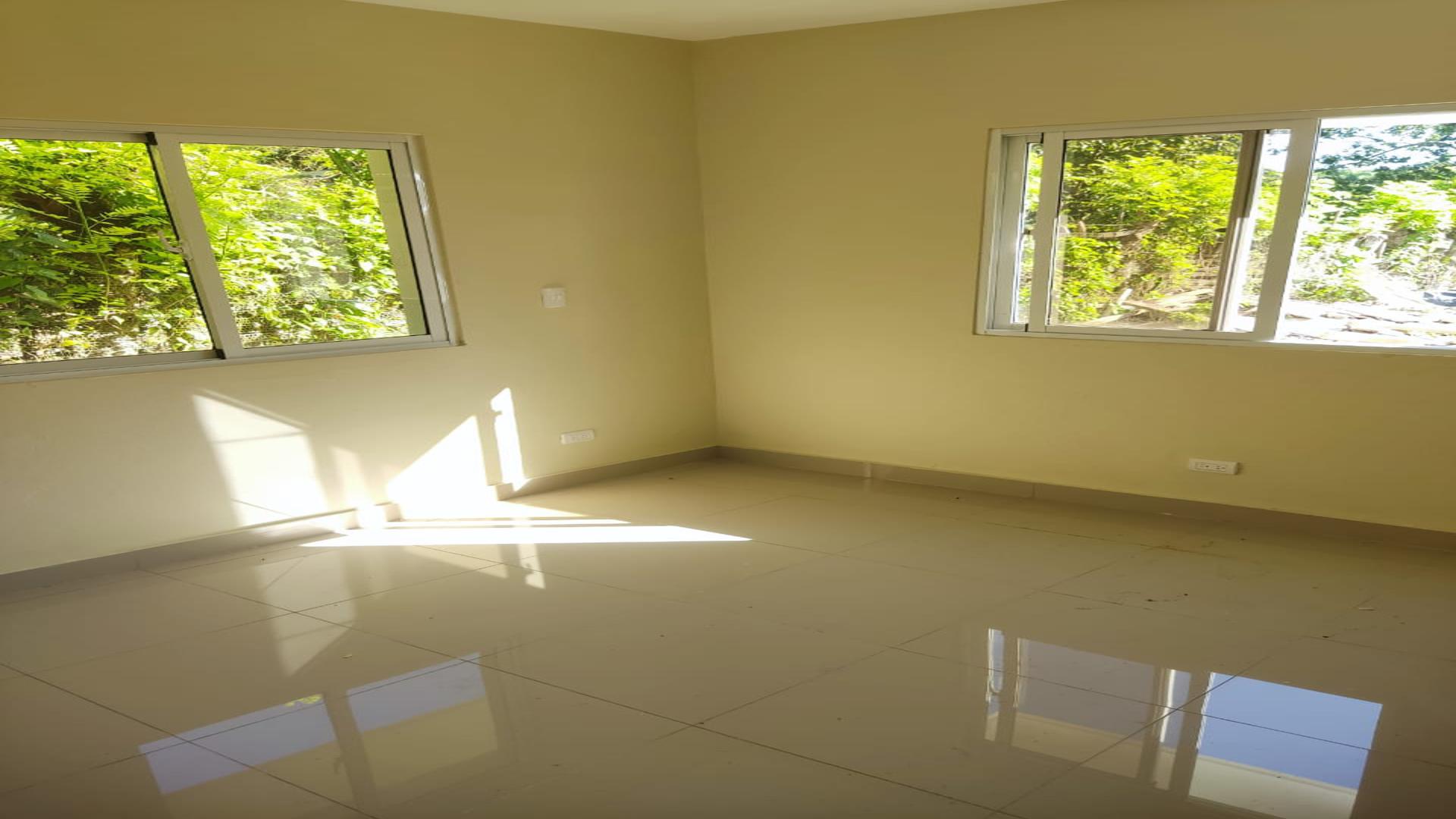 casas - CASA EN VENTA DE OPORTUNIDAD EN SANTO DOMINGO NORTE  4