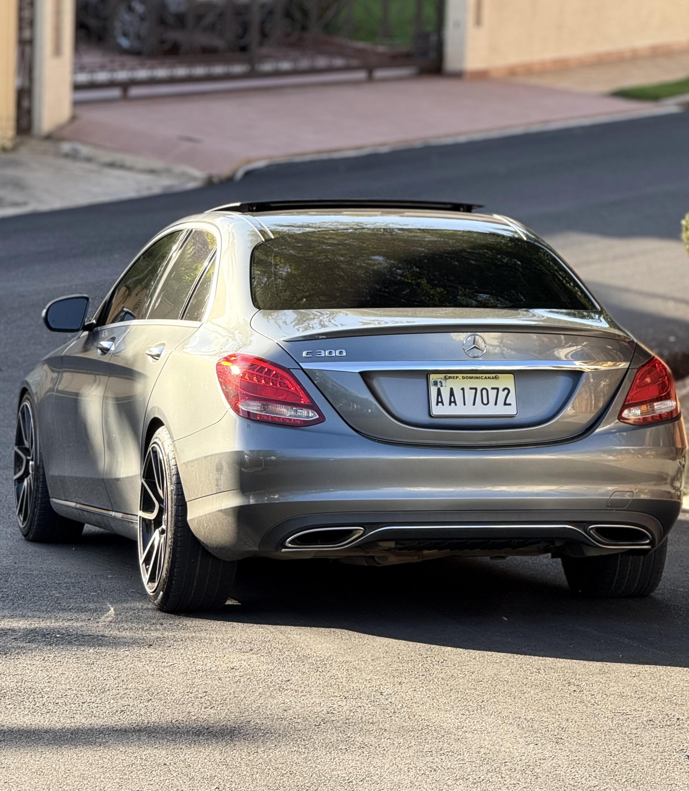 carros - Mercedes Benz c300 2017 Americano panorámico  1