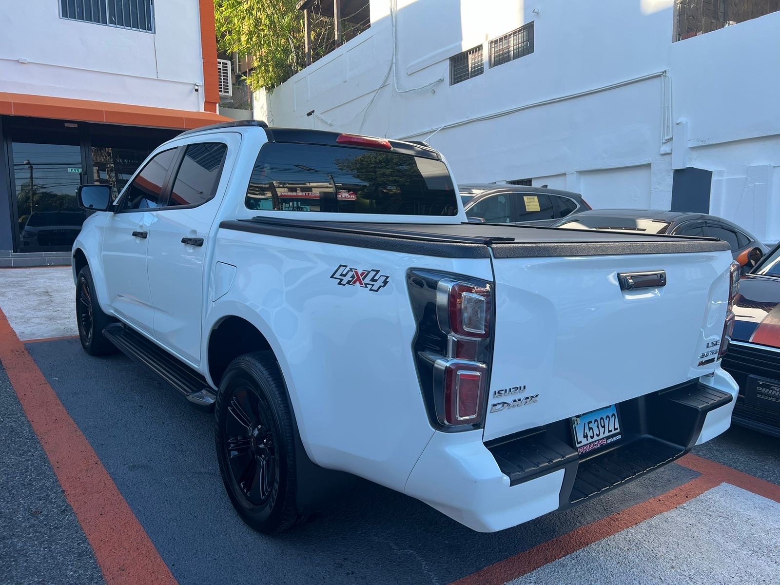 jeepetas y camionetas - Isuzu Dmax 2023  3