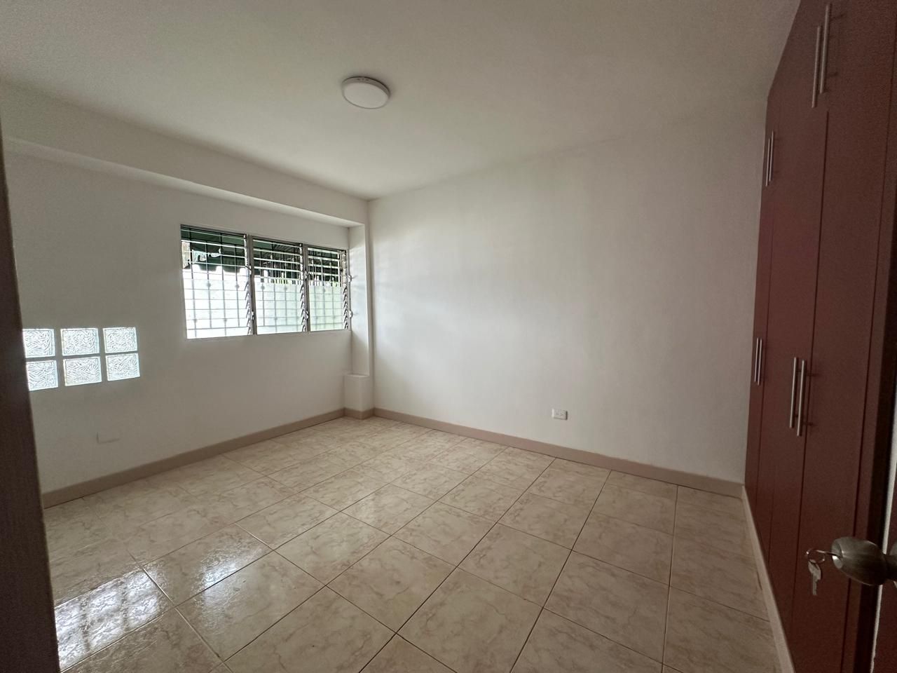 apartamentos - Venta o Alquiler en Ens. Piantini 5