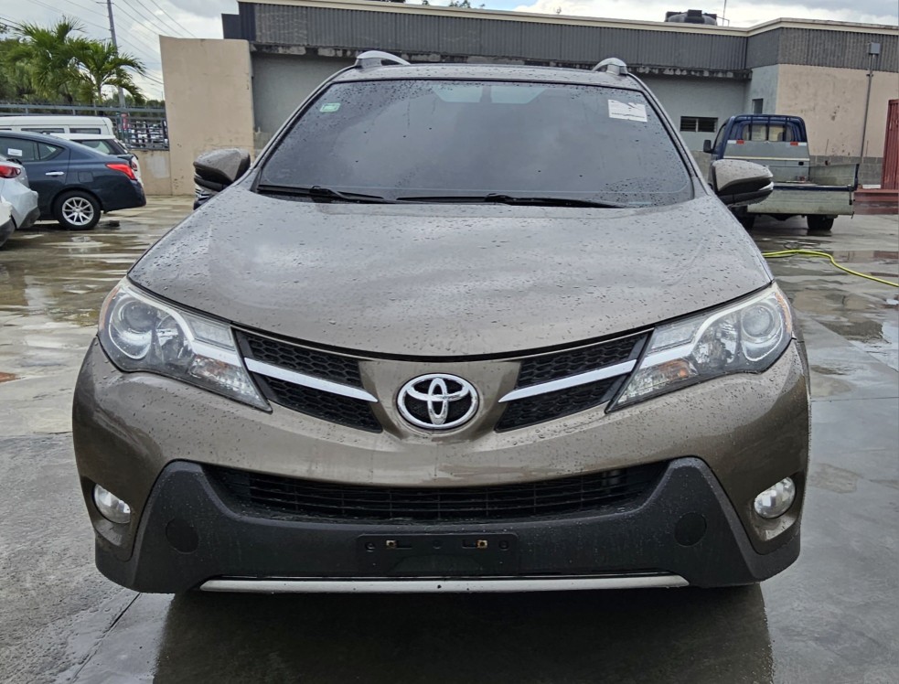 jeepetas y camionetas - Toyota Rav4 Limited 2015 4x4  1