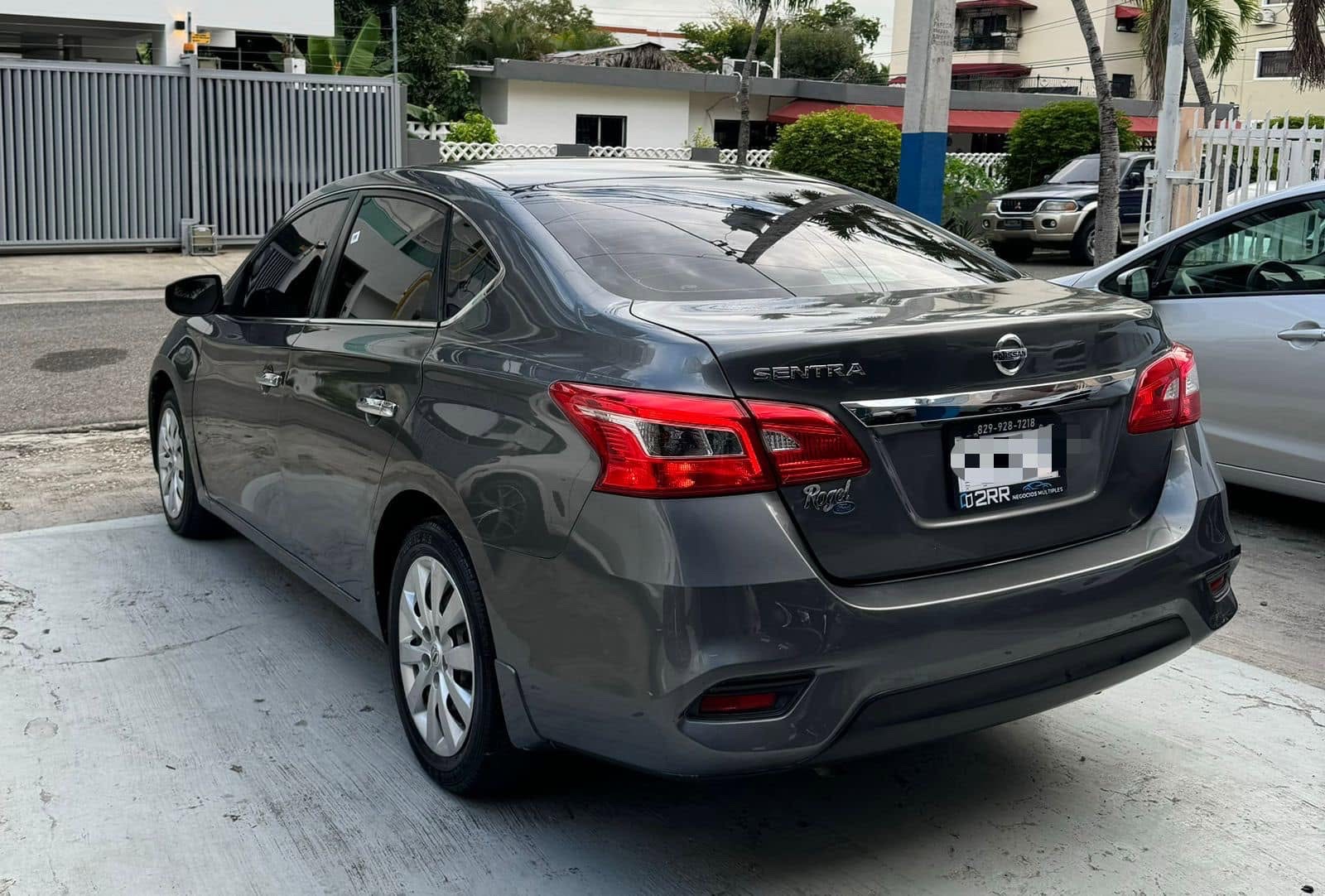 carros - Nissan Sentra SV 2018 5