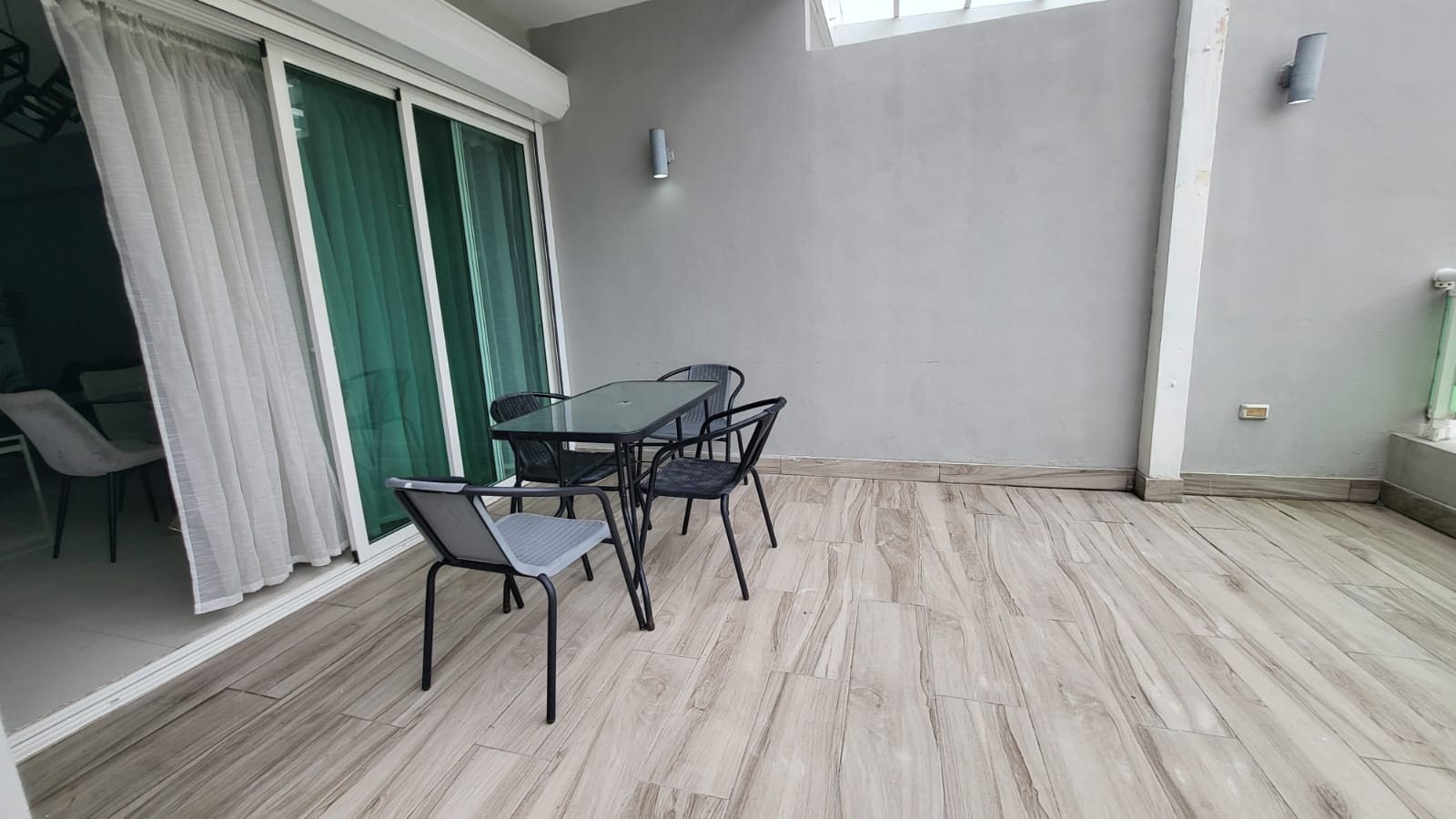 apartamentos - Apartamento en Alquiler de 1 hab. Evaristo Morales 5