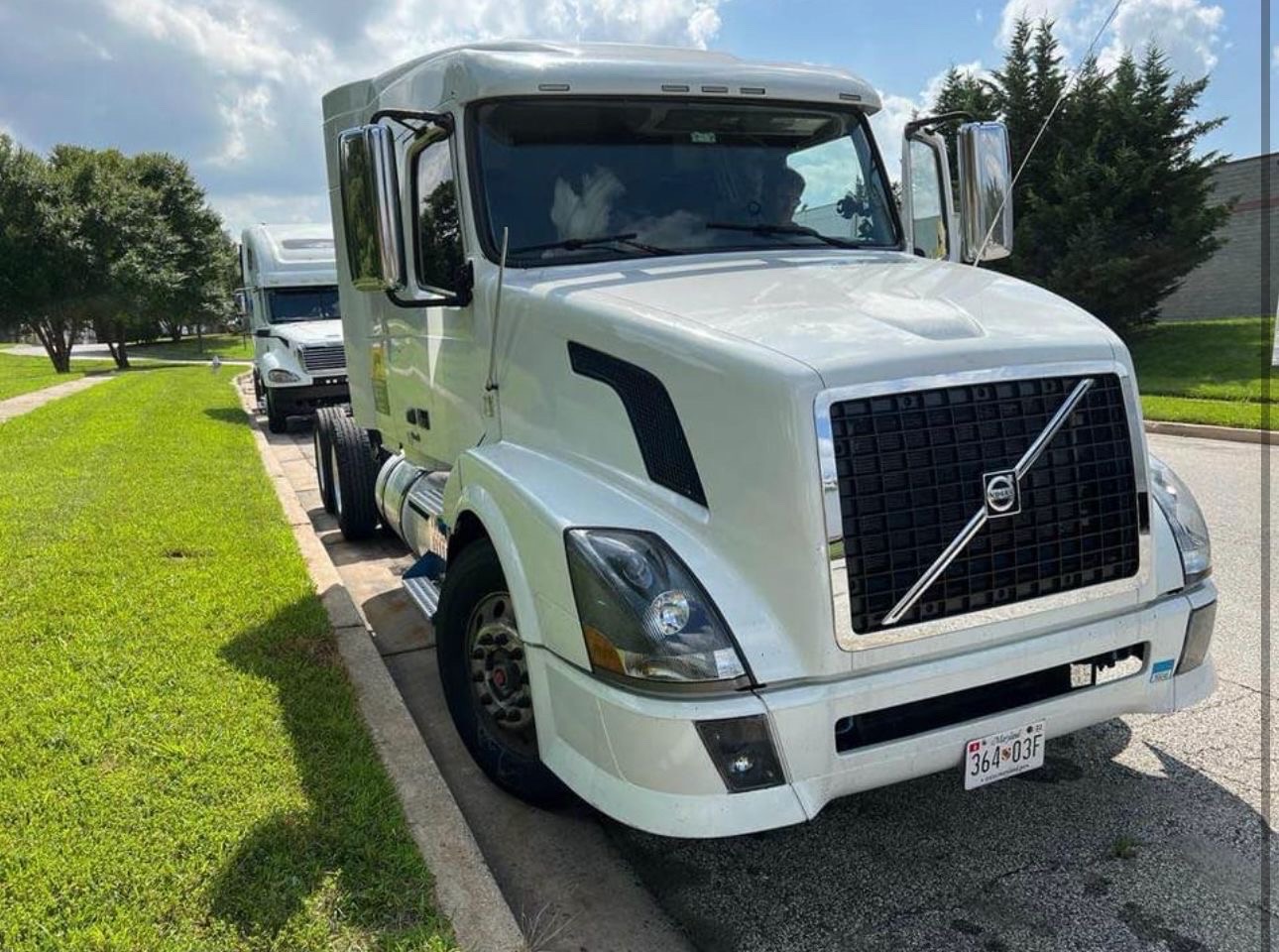 camiones y vehiculos pesados - Volvo VNL 