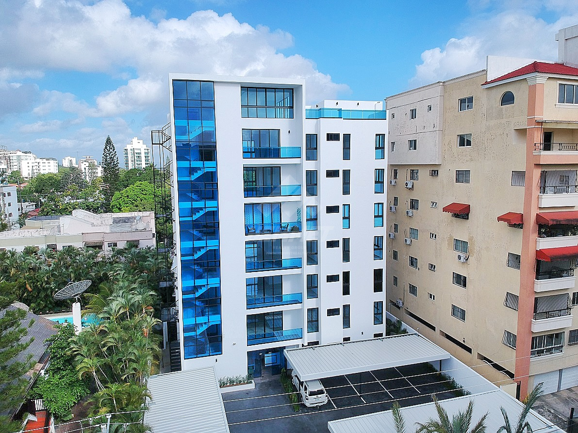 apartamentos - LUJOSA TORRE ASCENSOR Y PLANTA VILLA OLGA STGO.  0