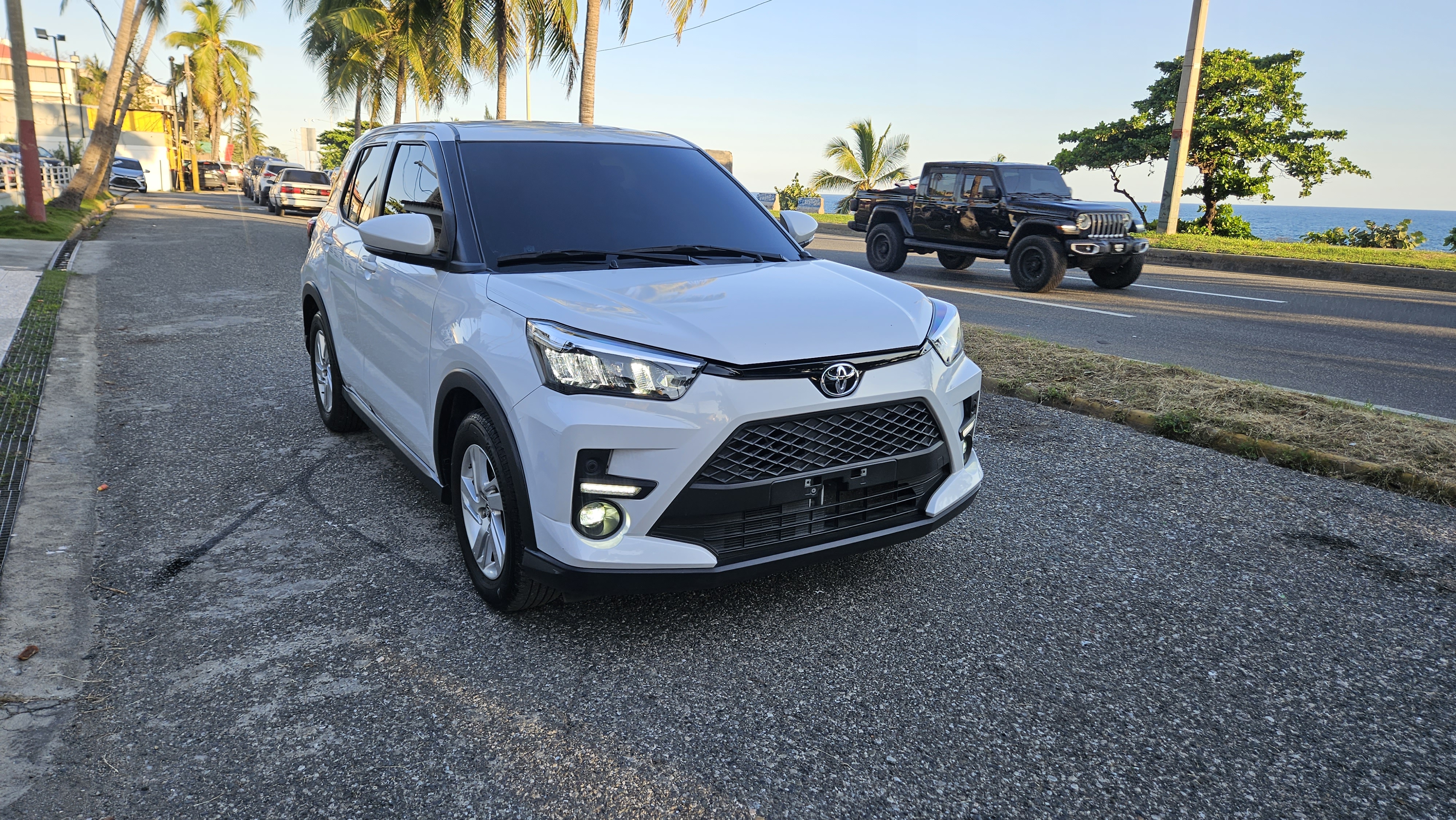 jeepetas y camionetas - Toyota raize 2022 1