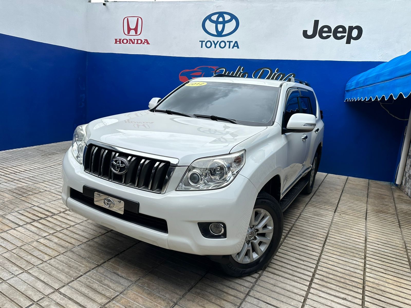 jeepetas y camionetas - 2012 Toyota Land Cruiser Prado TX Diesel 4x4 