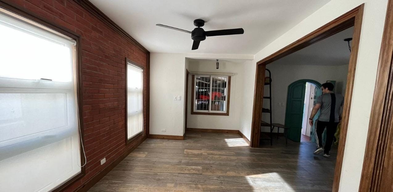 casas - Casa en alquiler en Quisqueya
US$1,650
3 Hab 1