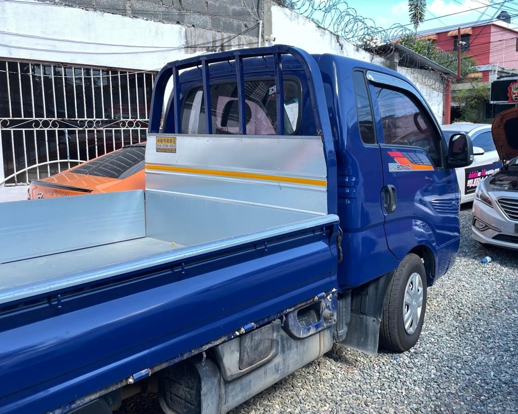 camiones y vehiculos pesados - KIA BONGO 2018 AZUL 6