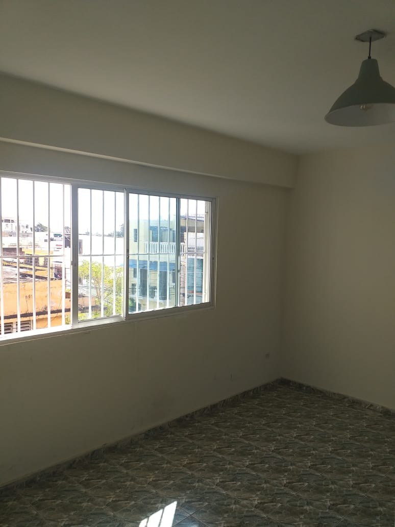 apartamentos - Alquiler Apartamento de 3 Habitaciones con Parqueo, Ciudad Nueva, Santo Domingo 6