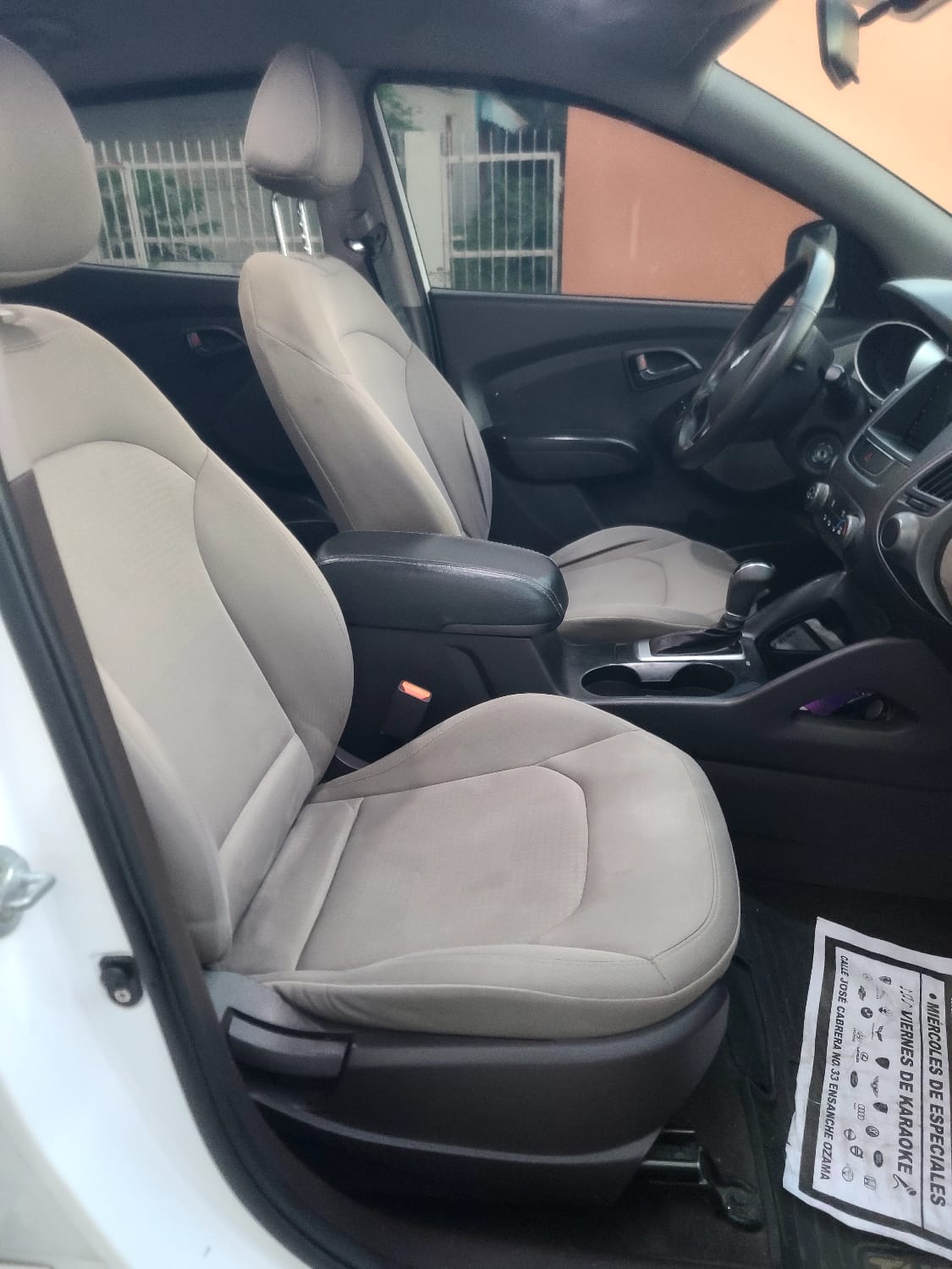 jeepetas y camionetas - Hyundai Tucson 2014 impecable  2