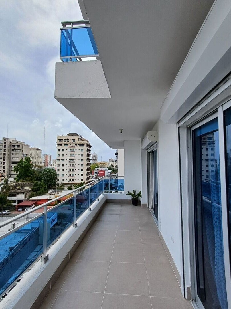 apartamentos - ALQUILER DE HERMOSO APARTAMENTO AMUEBLADO UBICADO EN NACO 6