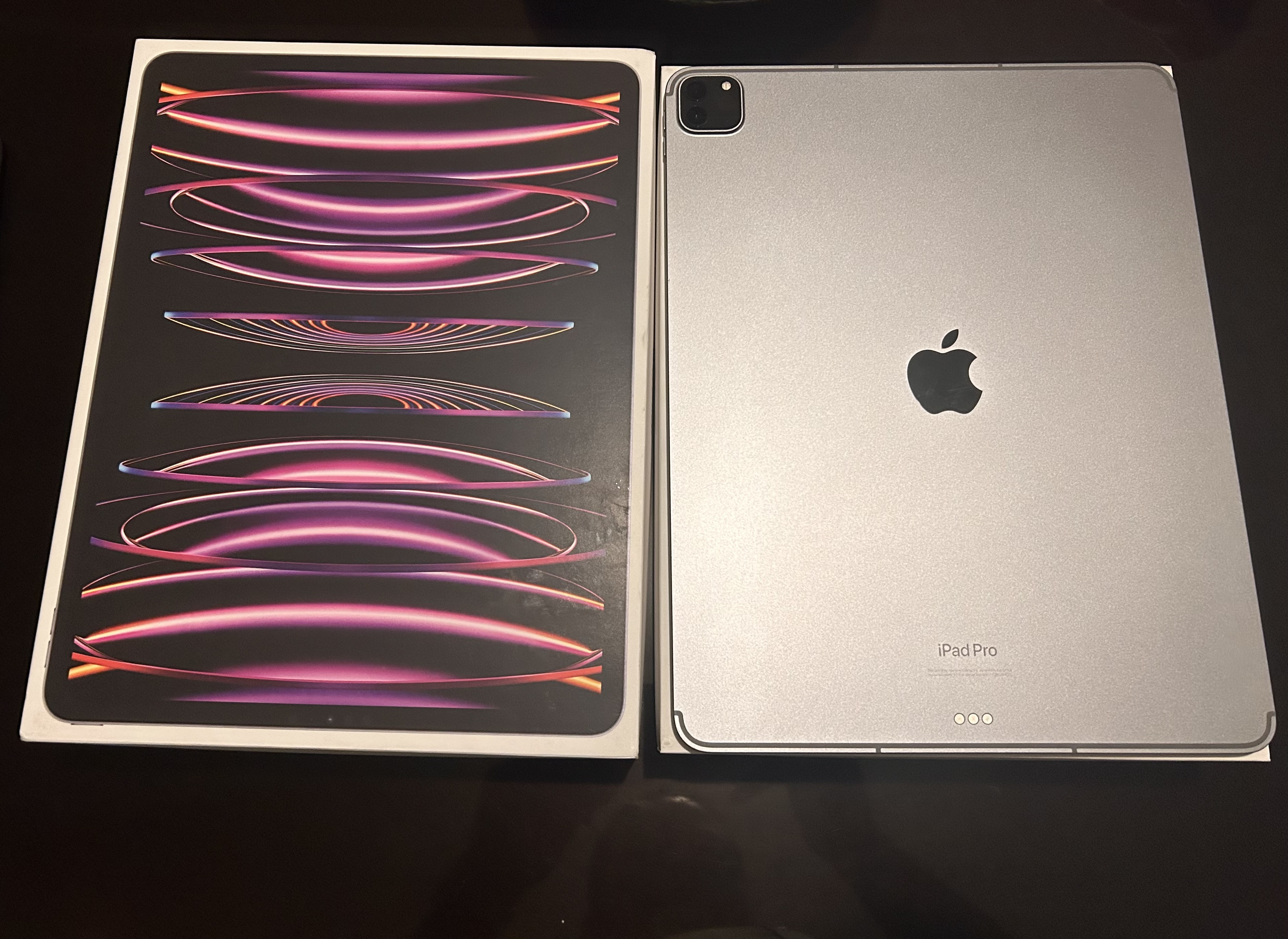 celulares y tabletas - iPad Pro 6th 12.9 de 2 Terabite  2