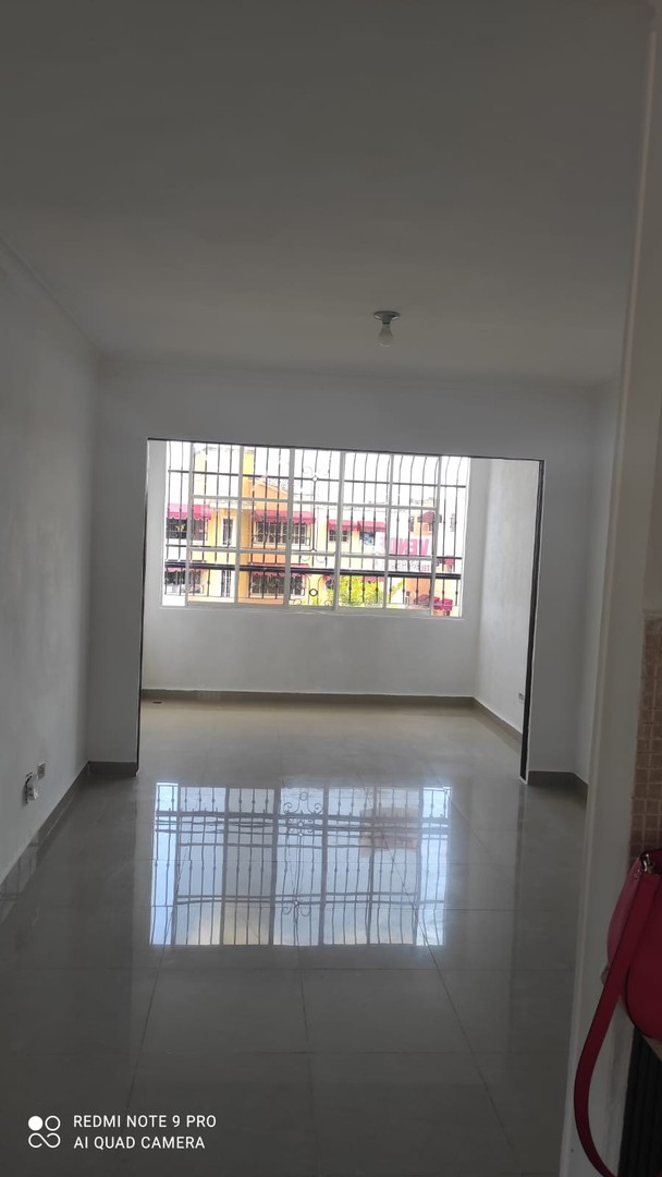 apartamentos - Vendo Apartamento tipo C  4 piso en Ciudad real 2 
Precio 5,000,000  1