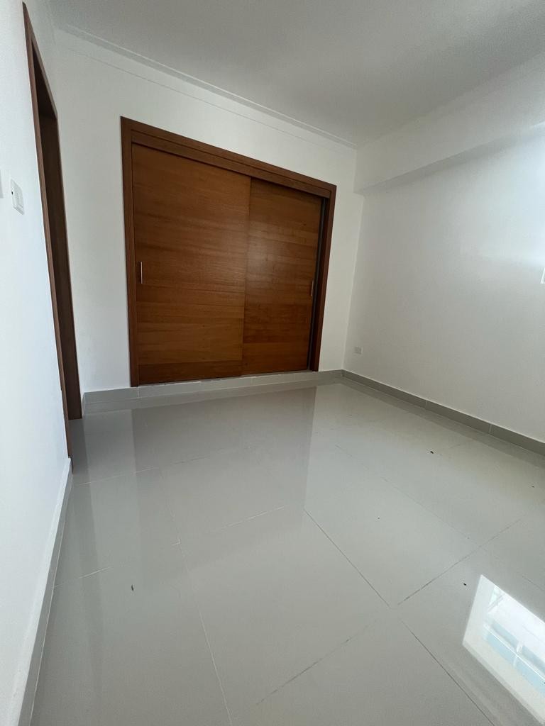 apartamentos - Alquilo apto con Linea Blanca de Dos hab, 6to Piso en BELLA VISTA 6