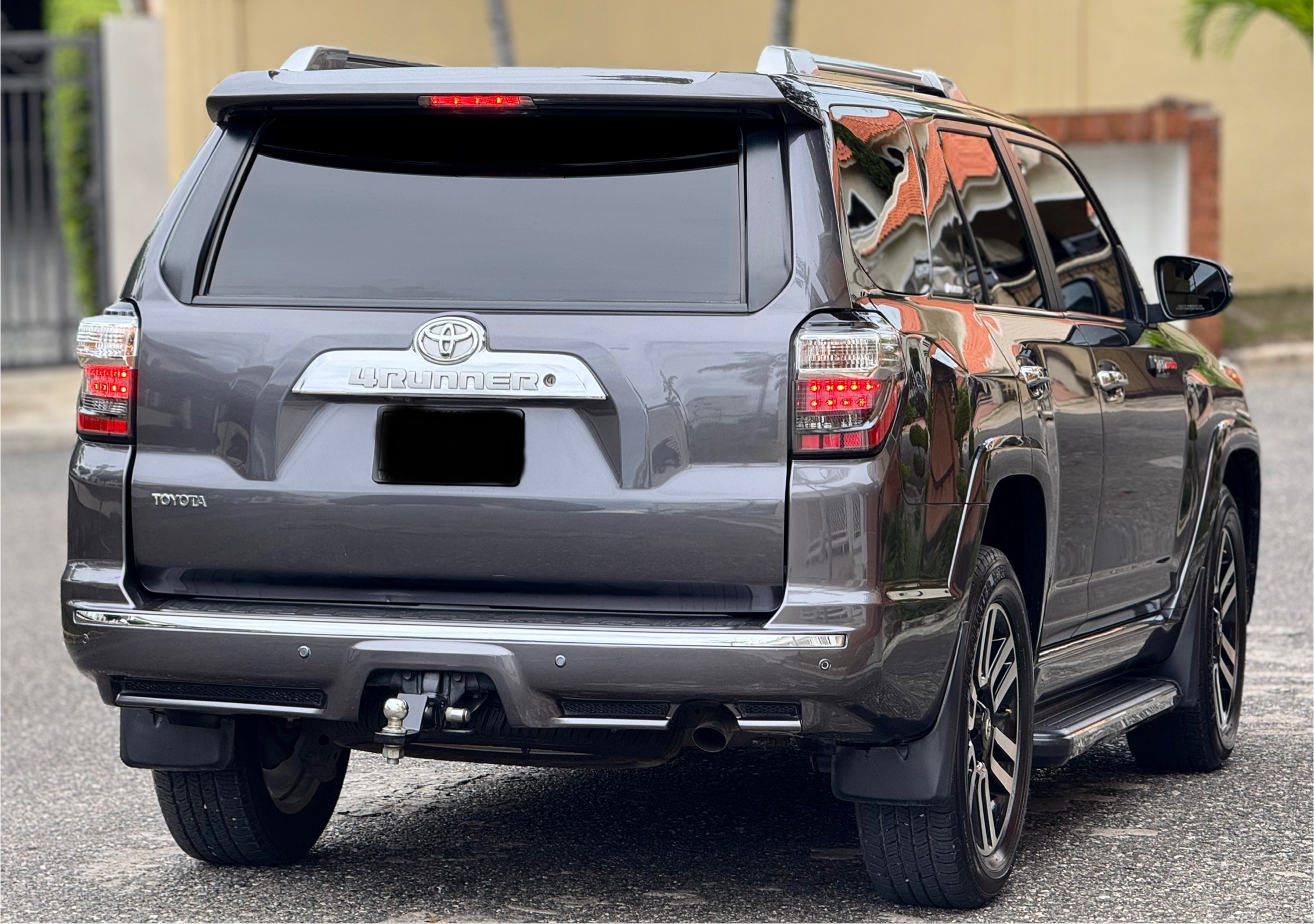 jeepetas y camionetas - Toyota 4runner Limited 4x4 3 filas 2021 1