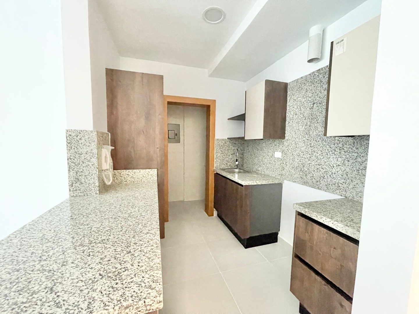 apartamentos - Vendo en Evaristo Morales  0