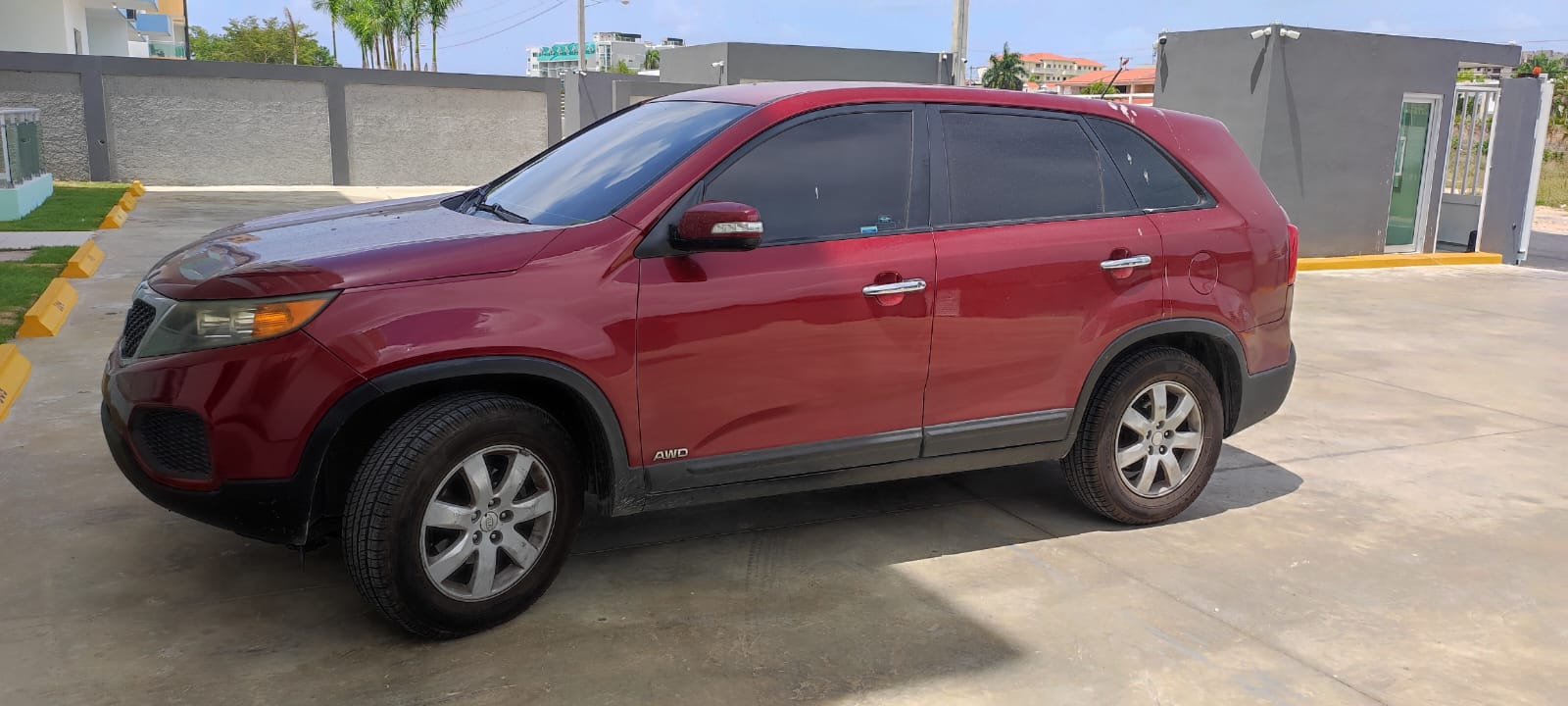 jeepetas y camionetas - Kia Sorento 2011 en muy buenas condiciones  2