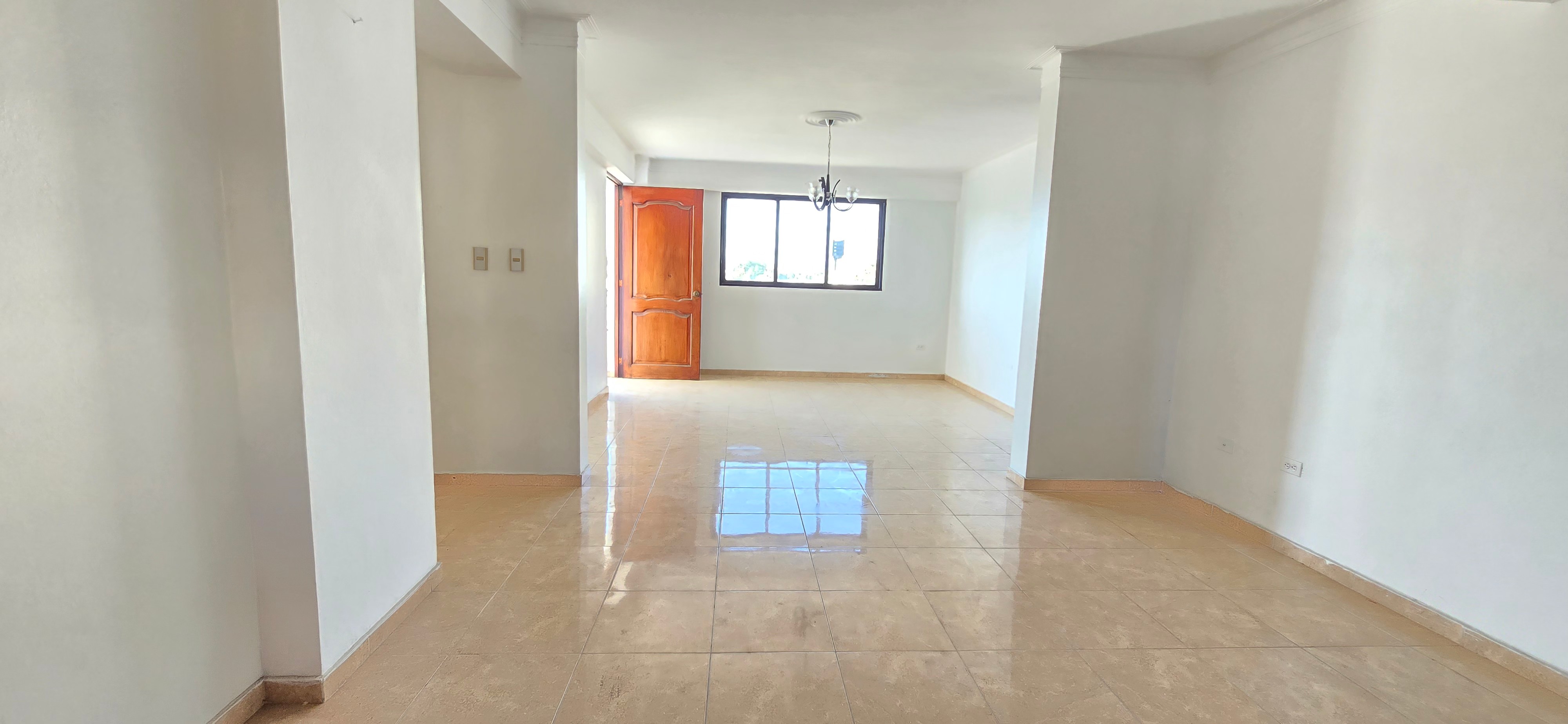 apartamentos - rento 3er piso en la República de Argentina santiago  2
