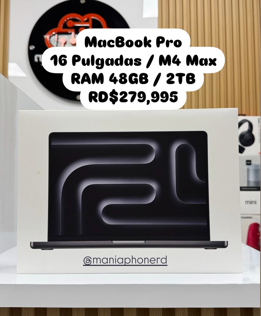 computadoras y laptops - MacBook Pro 16” M4 Max 48GB/2TB - Color Space Black - Tienda Fisica