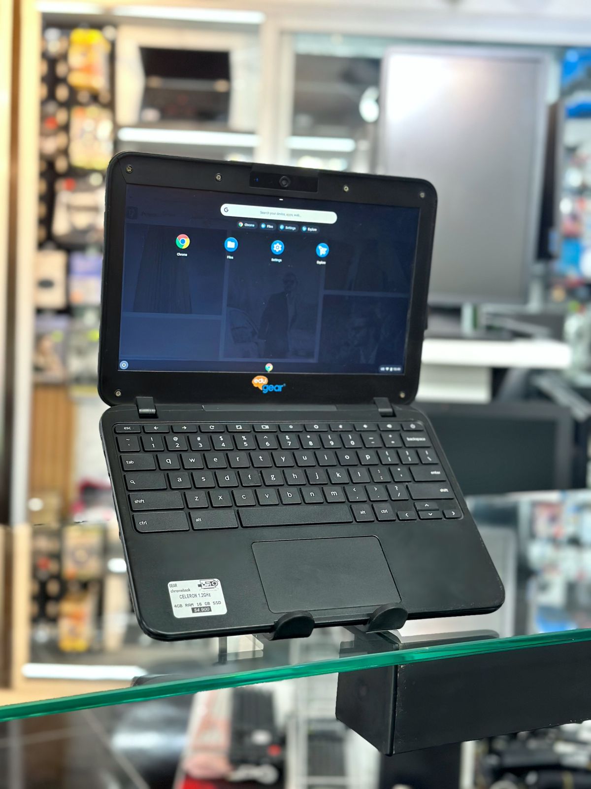 computadoras y laptops - Laptop $3,990 pesos Oferta  3