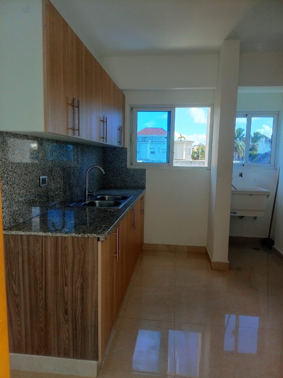 apartamentos - Alquilo en mirador del oeste 4to piso 3hab, 2baños 2