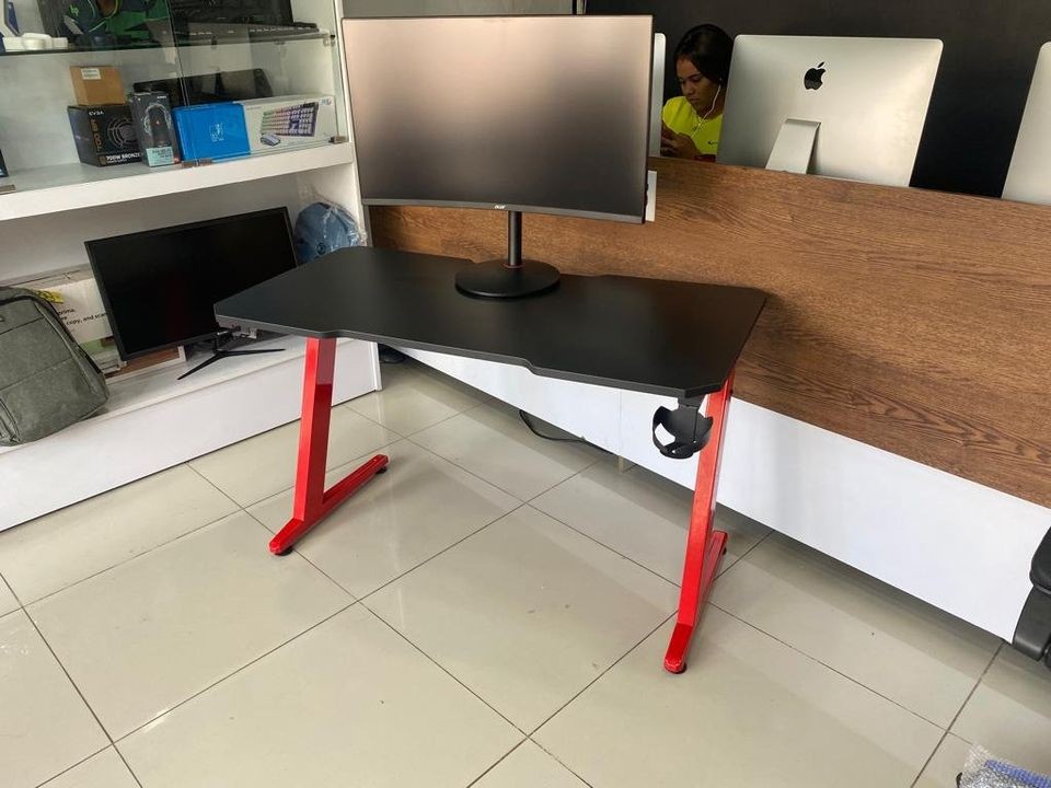 muebles y colchones - Escritorio o Mesa Gamer para computadoras