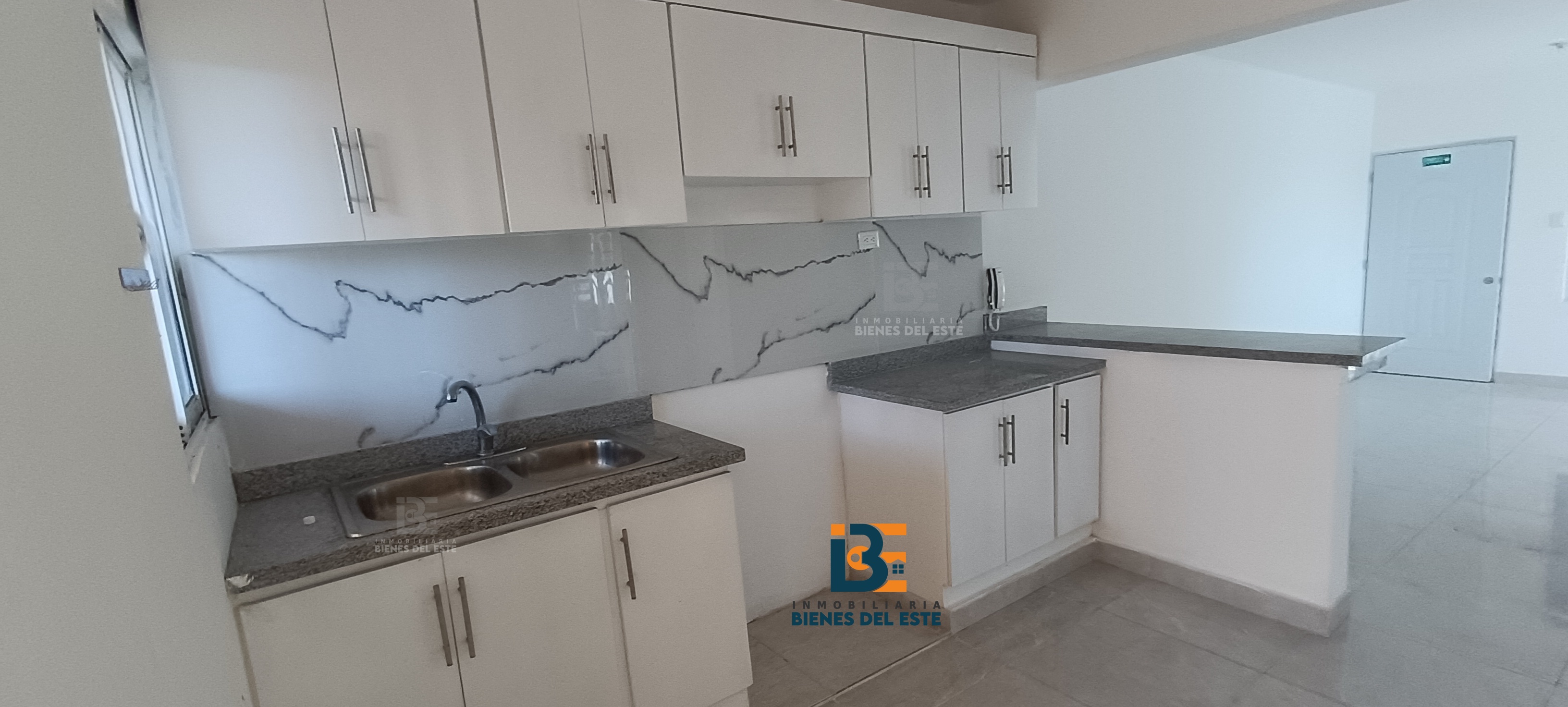 apartamentos - SE RENTA Apartamento Ubicado en Las Colinas
