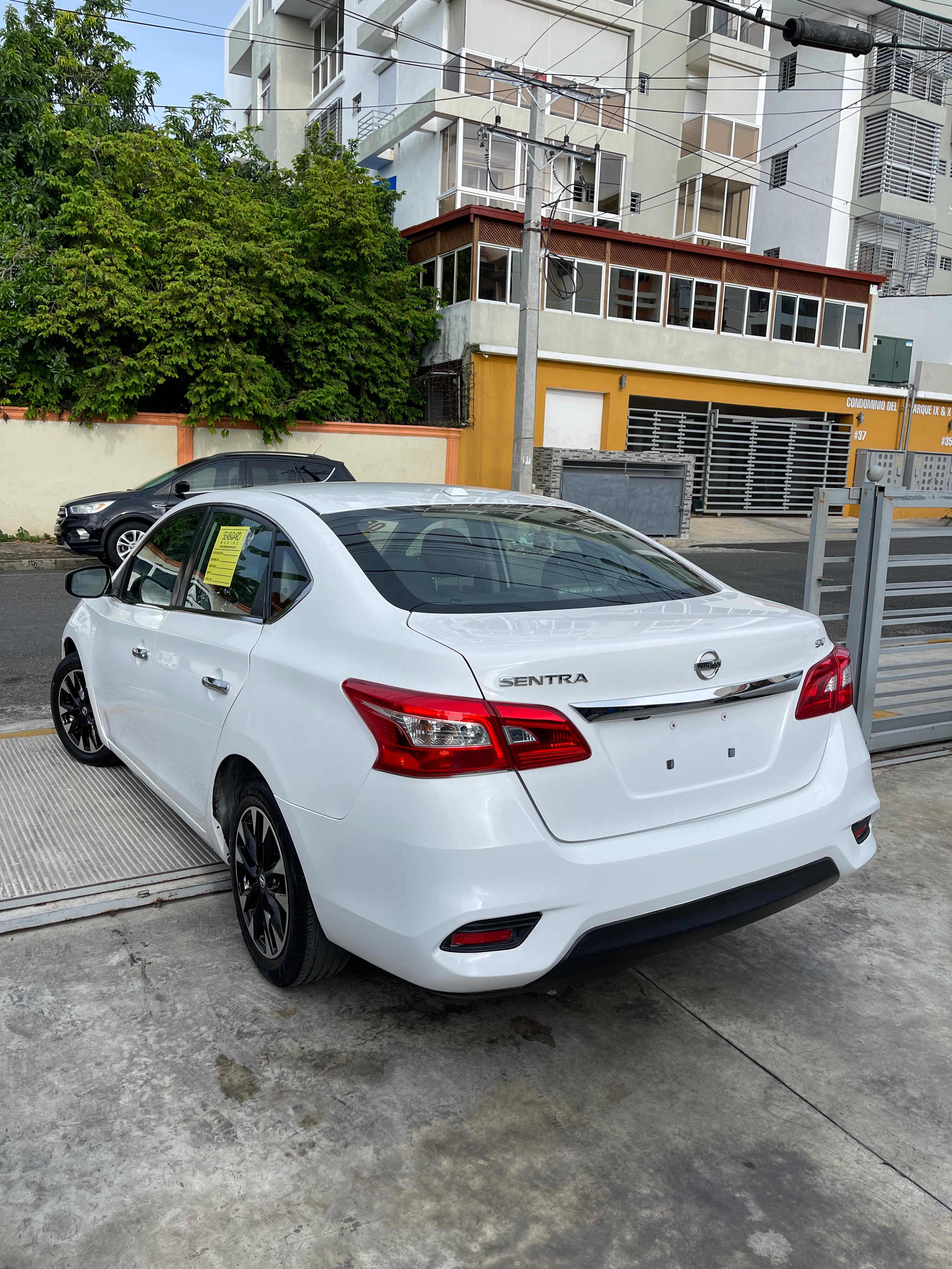 carros - nissan sentra sv 9