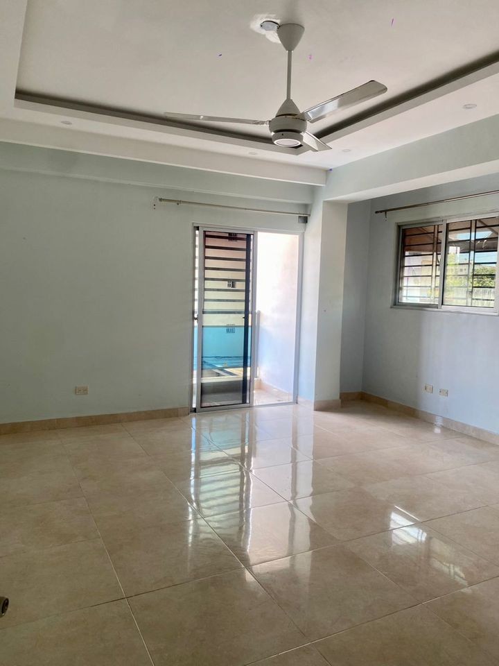 apartamentos - Apartamento en Torre Moderna en Alma Rosa I US$210,000.00 8