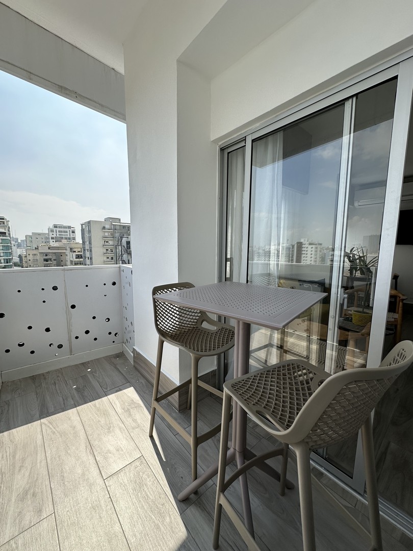 apartamentos - Piantini terraza 2 habitaciones 2.5 banos 2 parqueos balcon 1
