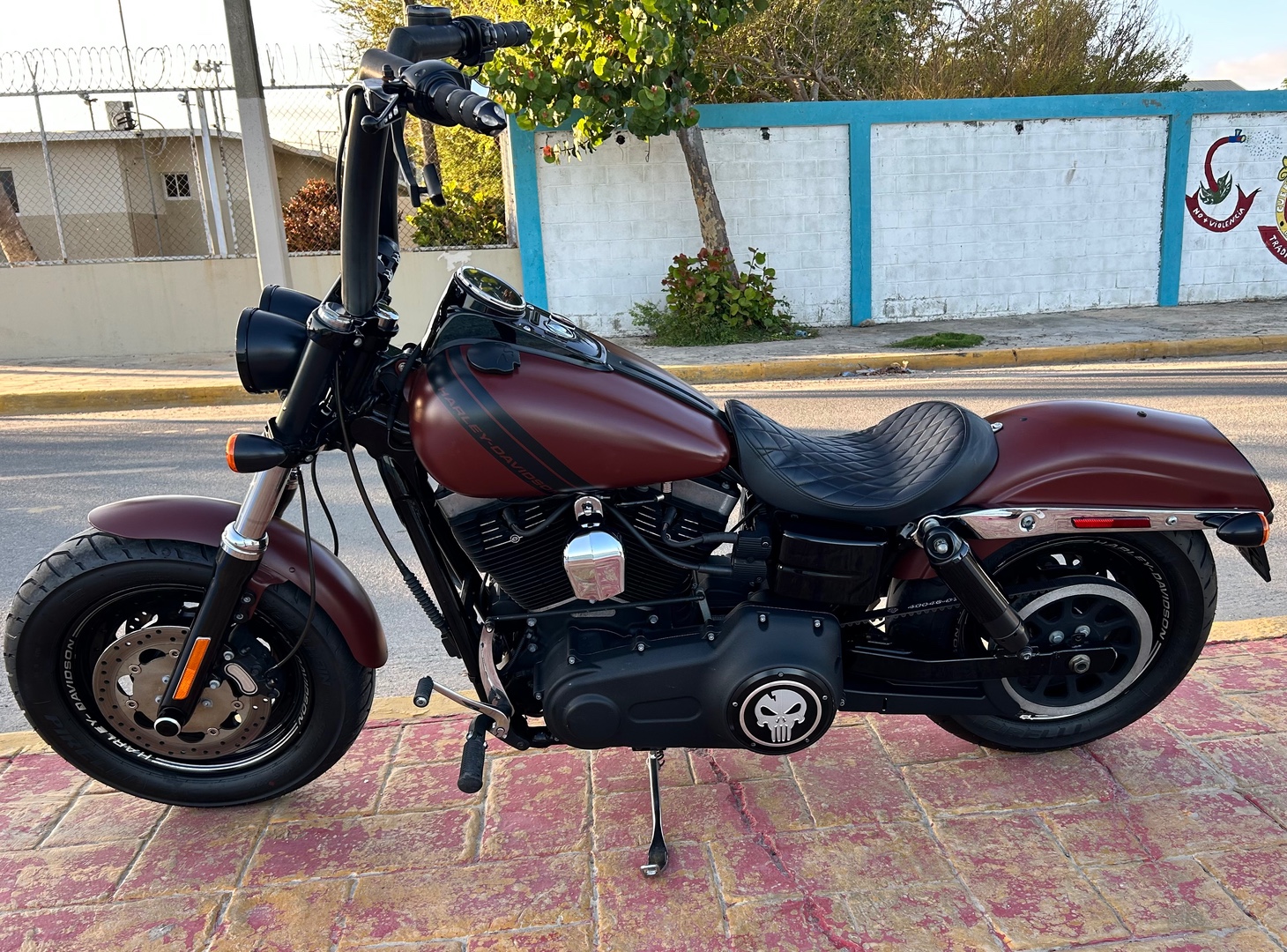 motores y pasolas - Harley Davidson Fat Bob 103 año 2017 1