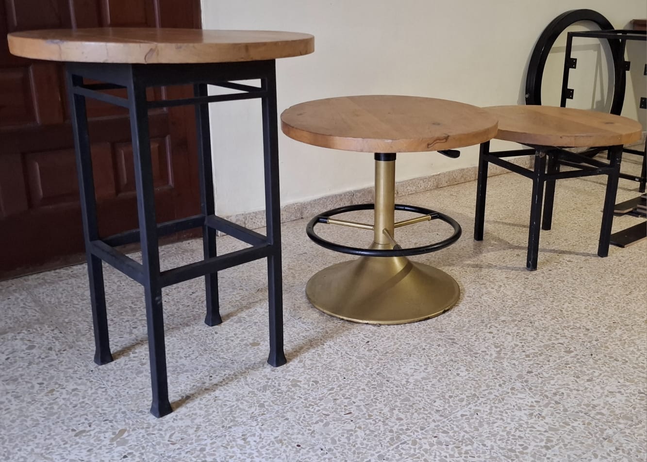 decoración y accesorios -  MESITA CON TOPE DE MADERA- HIERRO NEGRO FORJADO 4